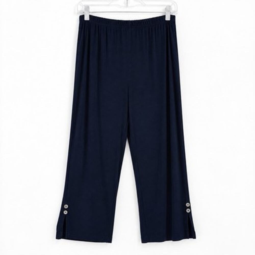 Chicos Travelers 2 Pull on Crop Pants size Large Navy Blue Split Button Cuffs